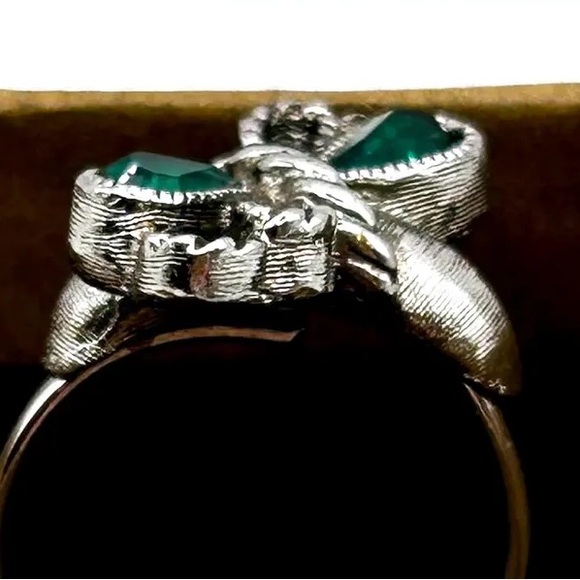 Sarah Cov Irish Treasure Green Rhinestone Silver Ring Adjustable Vintage Ring - Picture 5 of 10